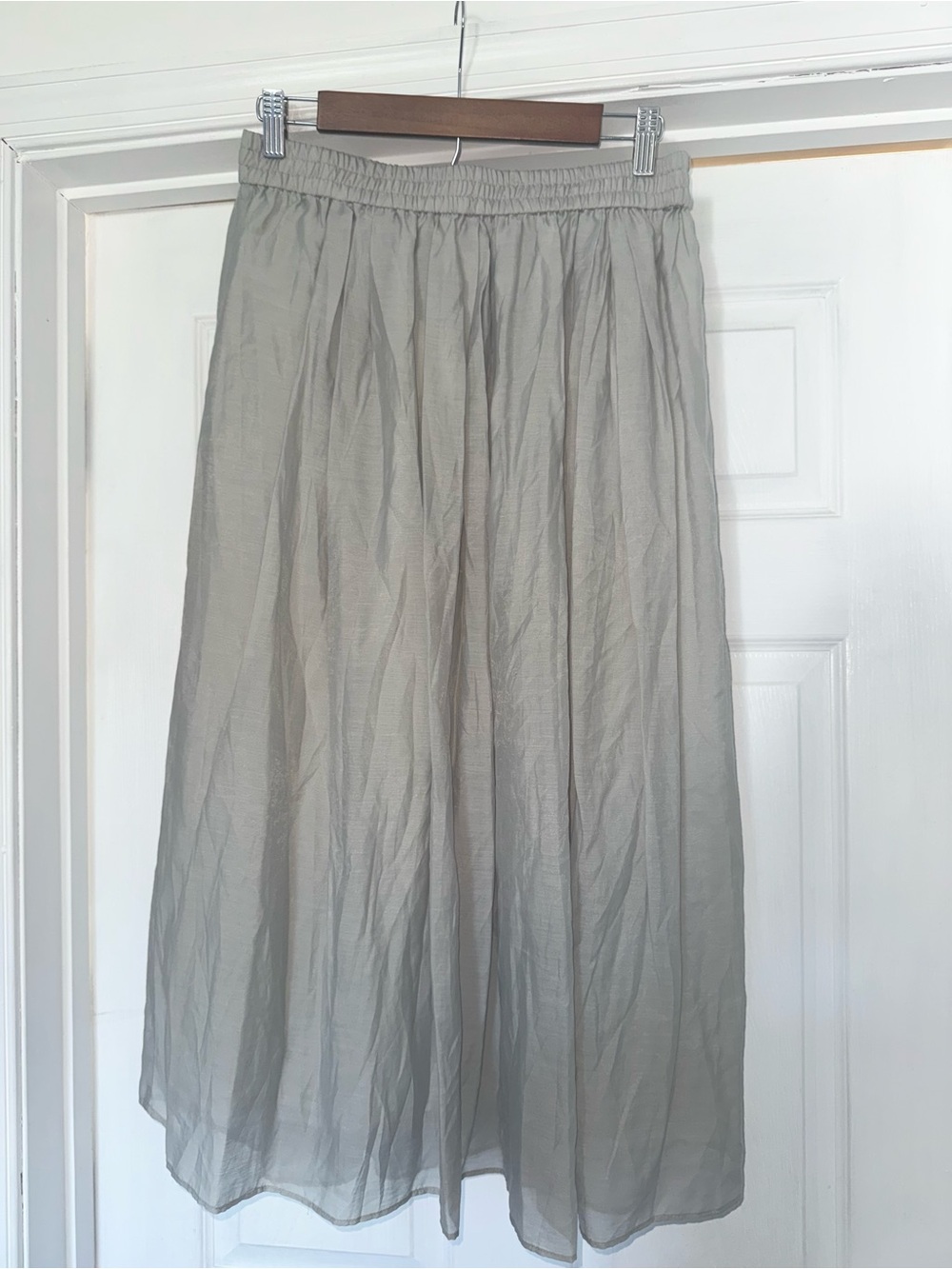 NWT H&M Light Gray Gathered Maxi Skirt 8